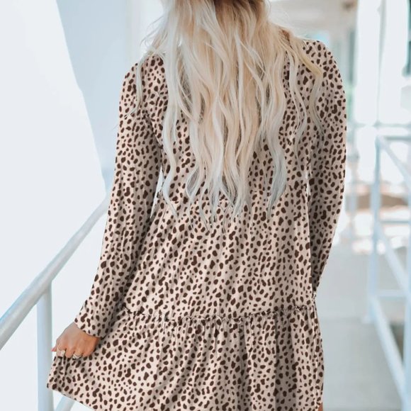 Leopard Animal Print Tiered Long Sleeve Dress - Picture 4 of 12